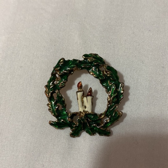 Christmas brooch bundle - Picture 3 of 6